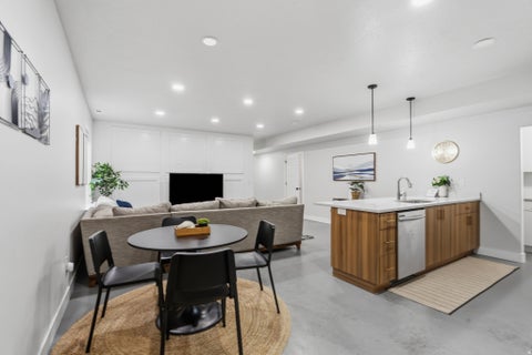 Tiny photo for 3577 S GARIBALDI WAY, Saratoga Springs, UT 84045 (MLS # 2180678)