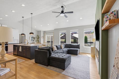 Tiny photo for 3577 S GARIBALDI WAY, Saratoga Springs, UT 84045 (MLS # 2180678)