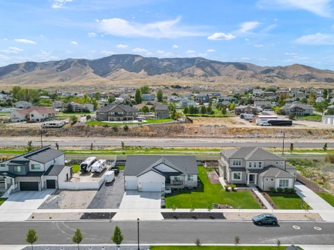 Tiny photo for 3577 S GARIBALDI WAY, Saratoga Springs, UT 84045 (MLS # 2180678)