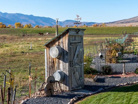 Tiny photo for 7768 E 1075 N, Huntsville, UT 84317 (MLS # 2119950)