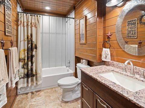 Tiny photo for 7768 E 1075 N, Huntsville, UT 84317 (MLS # 2119950)