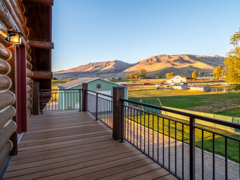 Tiny photo for 7768 E 1075 N, Huntsville, UT 84317 (MLS # 2119950)