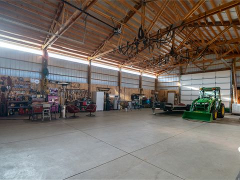 Tiny photo for 7768 E 1075 N, Huntsville, UT 84317 (MLS # 2119950)