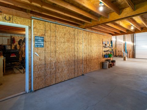 Tiny photo for 7768 E 1075 N, Huntsville, UT 84317 (MLS # 2119950)