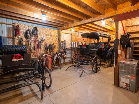 Tiny photo for 7768 E 1075 N, Huntsville, UT 84317 (MLS # 2119950)