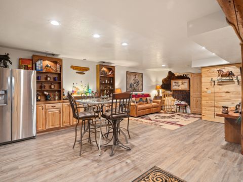 Tiny photo for 7768 E 1075 N, Huntsville, UT 84317 (MLS # 2119950)