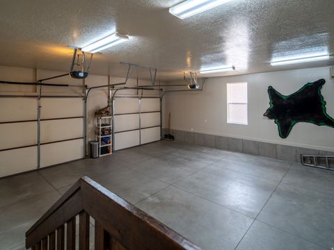 Tiny photo for 7768 E 1075 N, Huntsville, UT 84317 (MLS # 2119950)