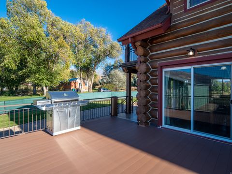 Tiny photo for 7768 E 1075 N, Huntsville, UT 84317 (MLS # 2119950)