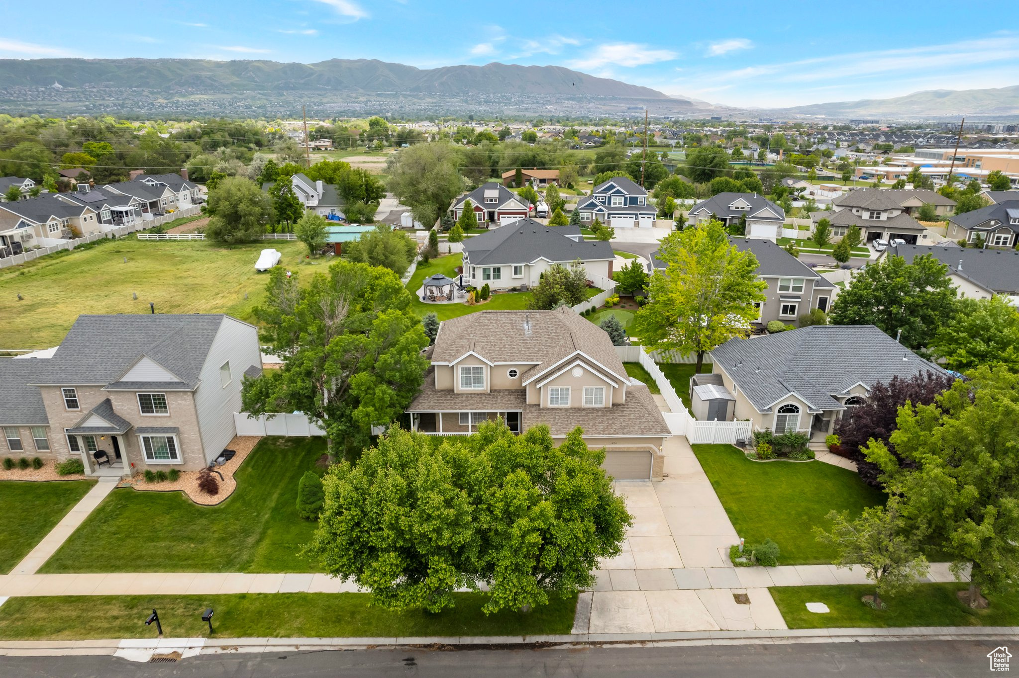 494 E High Berry Ln, Draper, Utah image 1