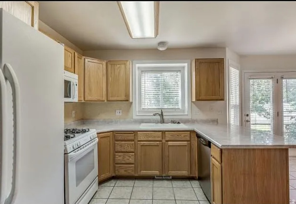 PEBBLECREEK # 5 - Residential