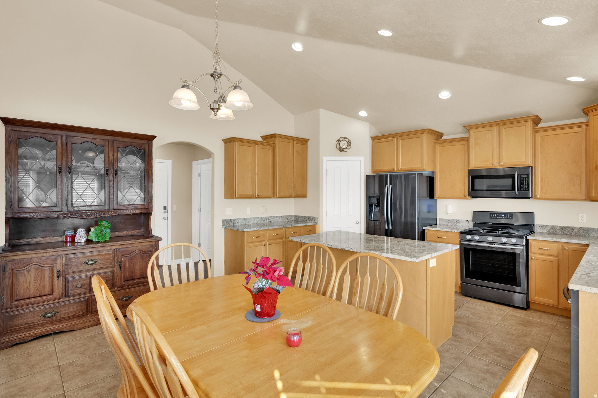 GATEWAY @ SYRACUSE - Residential