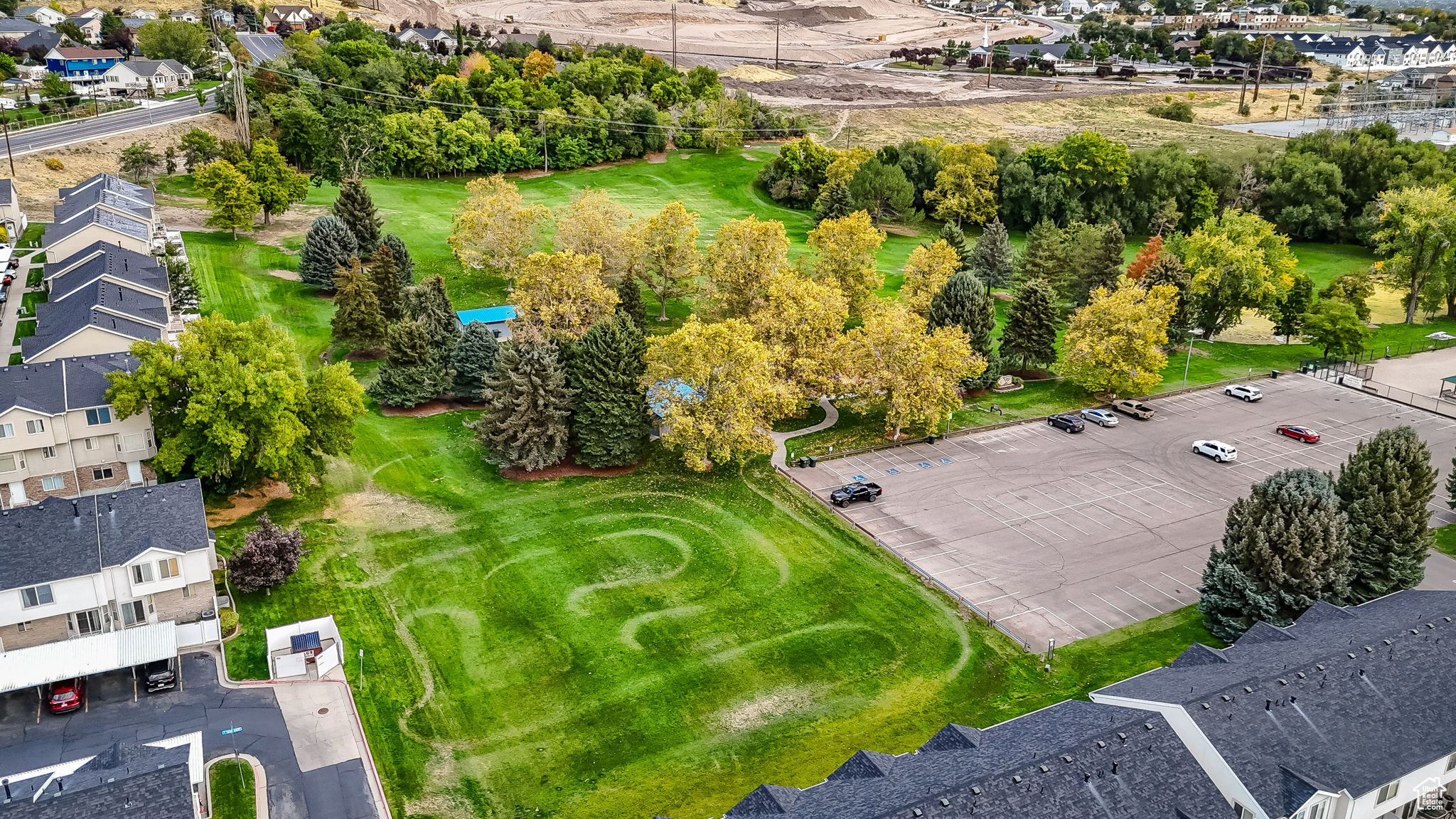 DEERHAVEN ESTATES - Residential