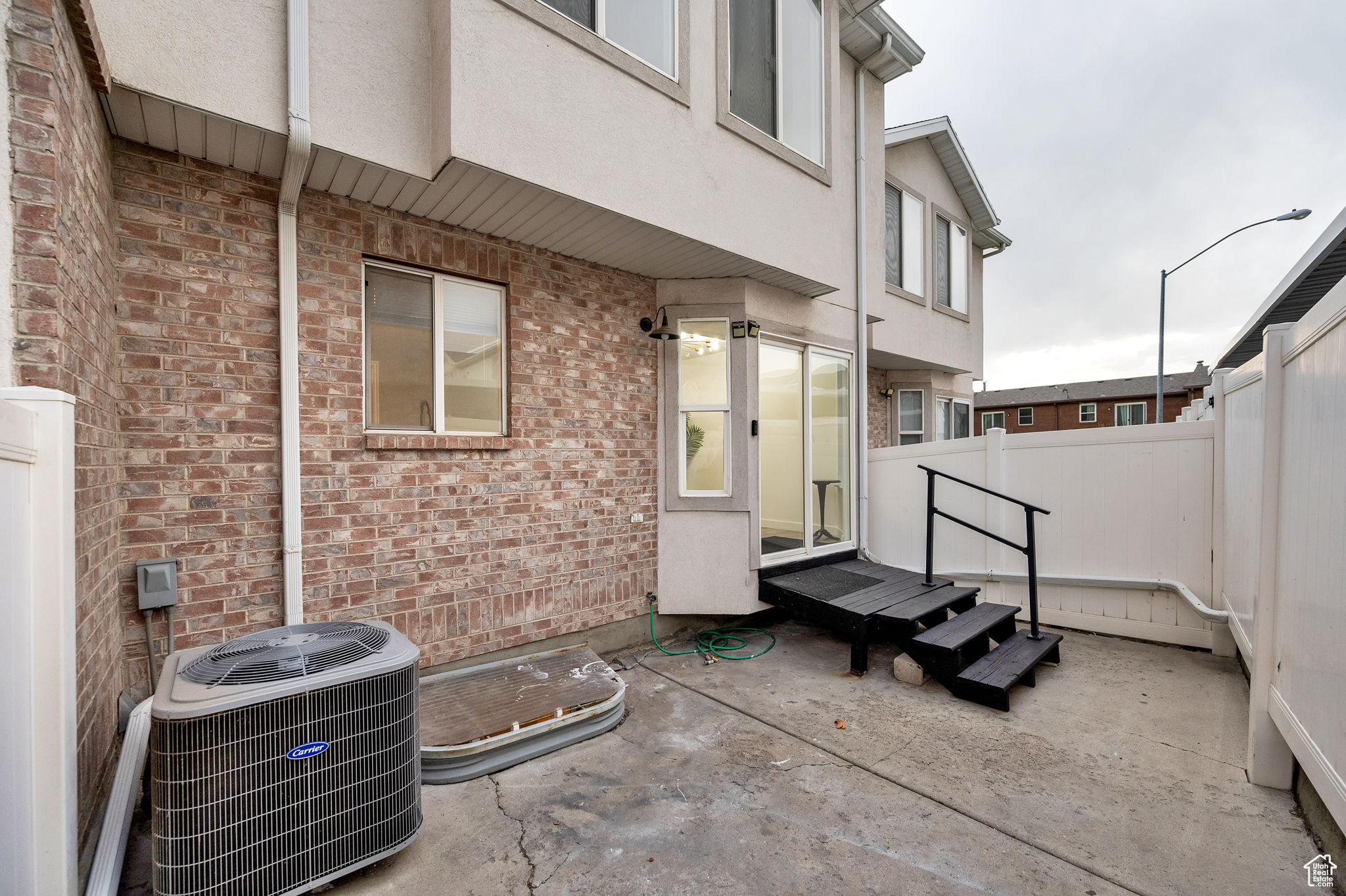 DEERHAVEN ESTATES - Residential
