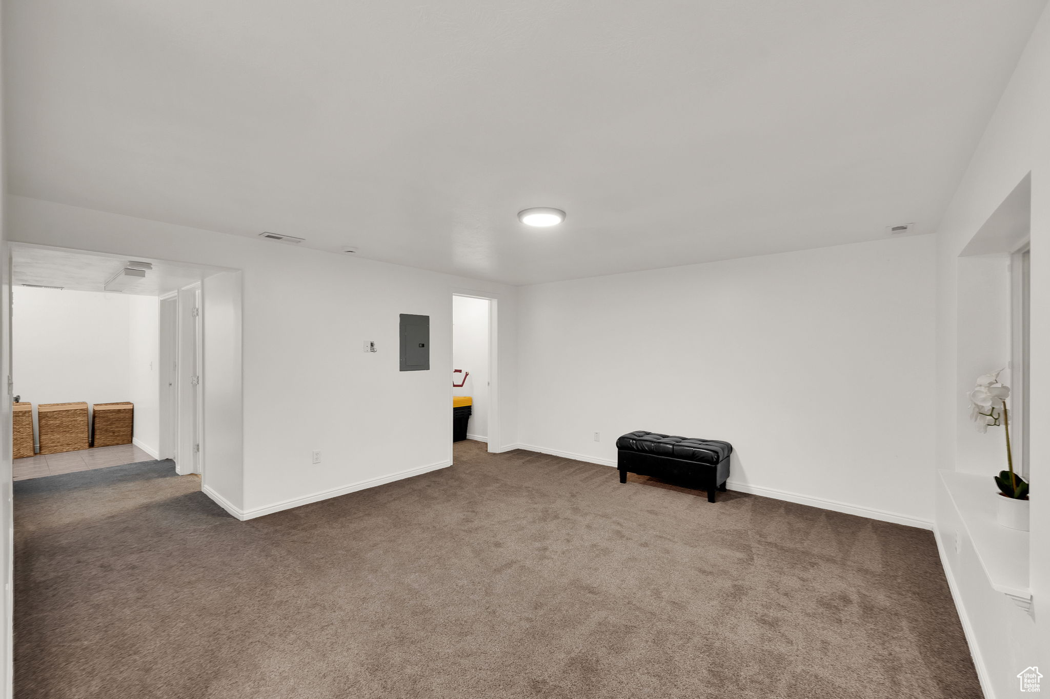 DEERHAVEN ESTATES - Residential