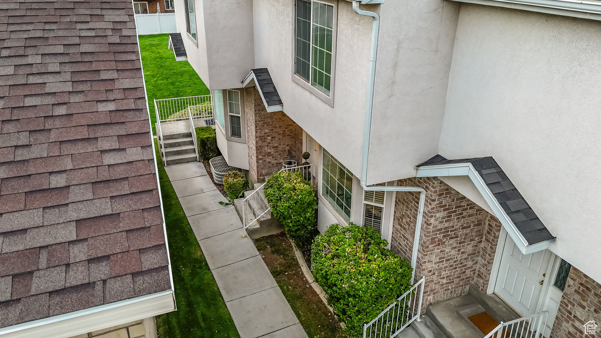 DEERHAVEN ESTATES - Residential