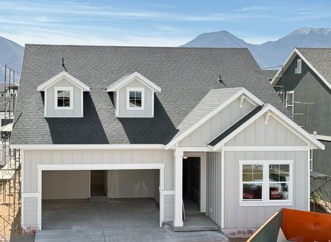 Photo of 2227 W FORTUNE LN #448, Mapleton, UT 84664 (MLS # 2135685)