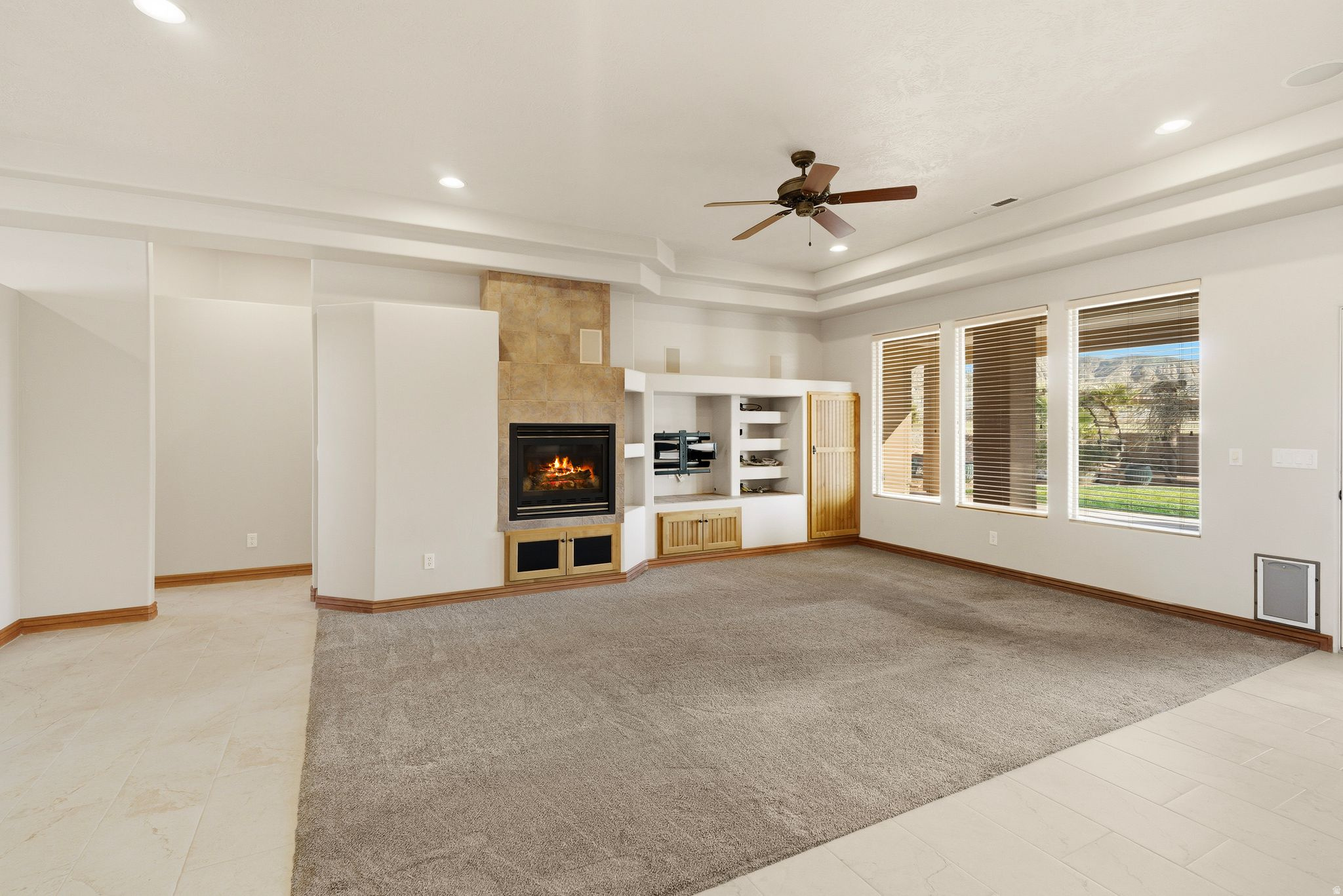 MEADOW LANE EST - Residential