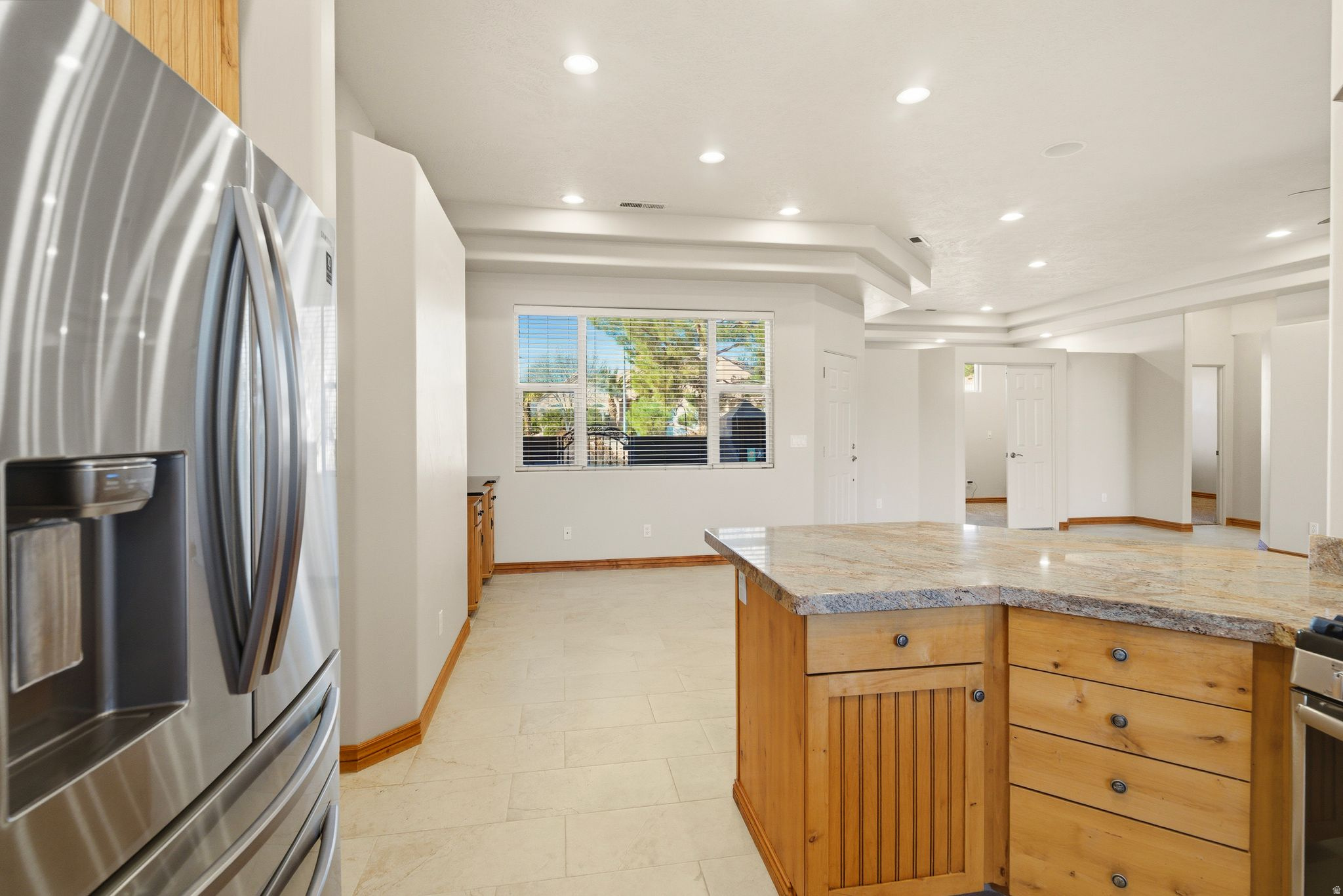 MEADOW LANE EST - Residential