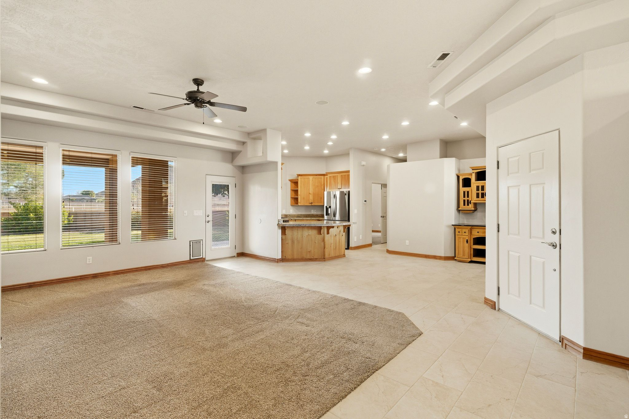 MEADOW LANE EST - Residential