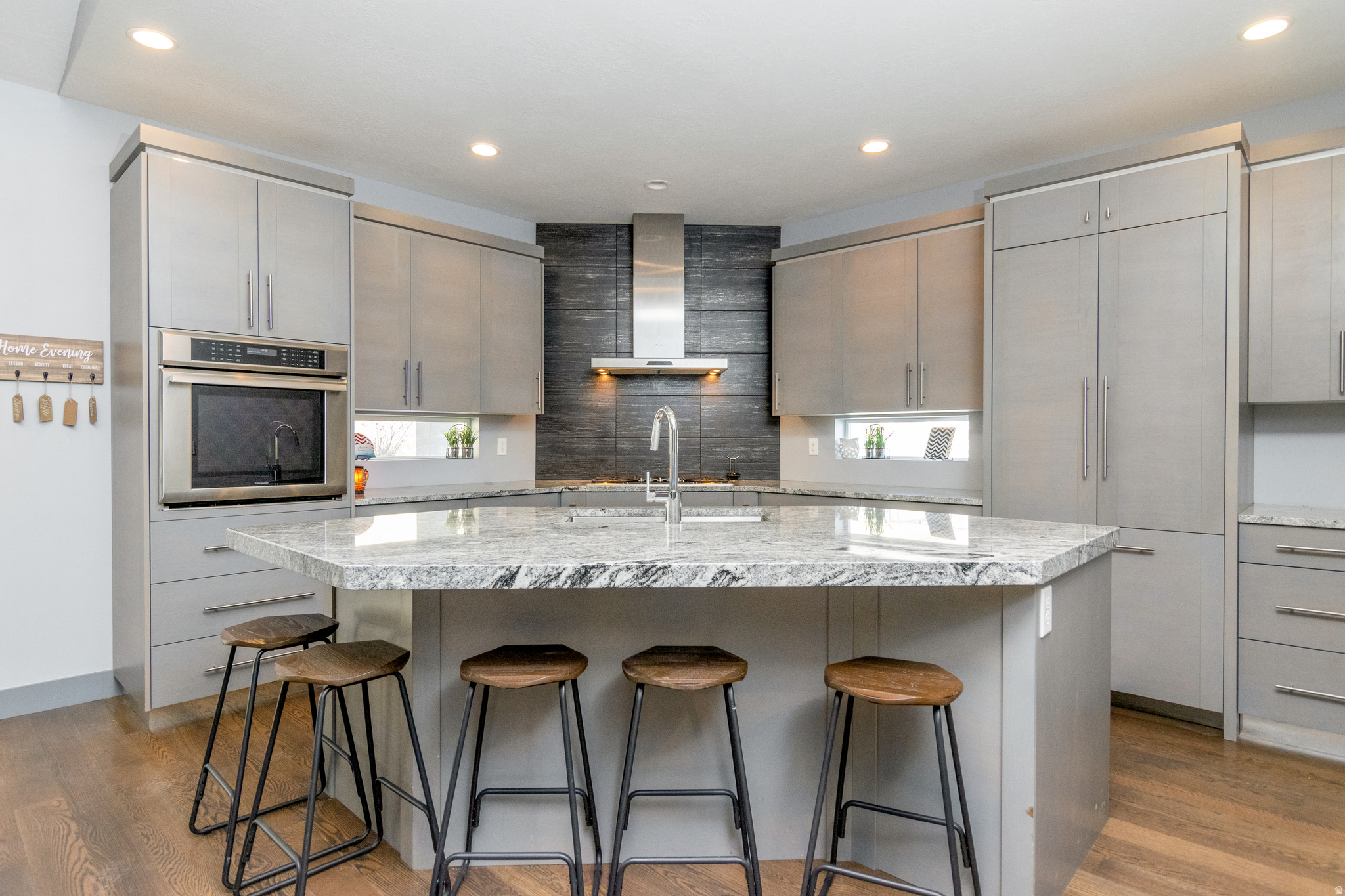 MEADOW RANCH - Residential