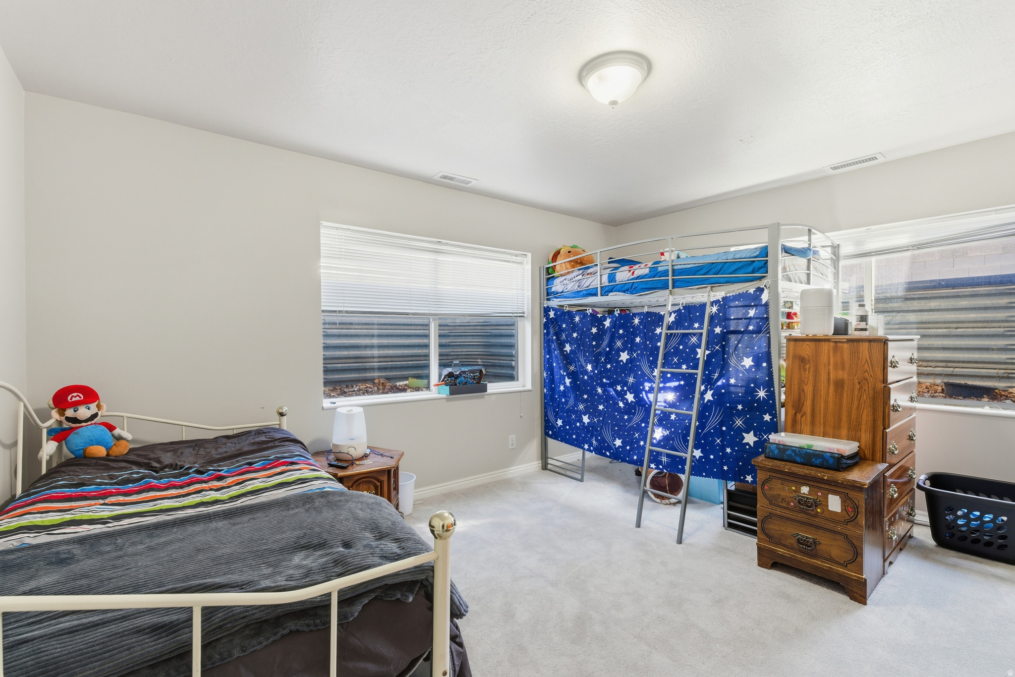 PROSPECTOR PLACE - Residential