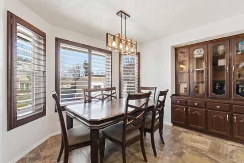 Tiny photo for 10071 S BINGHAM MINER CT, South Jordan, UT 84095 (MLS # 2135481)