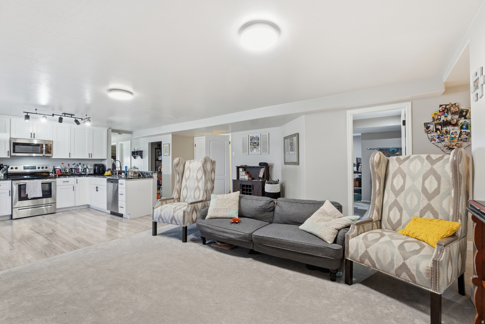 PROSPECTOR PLACE - Residential