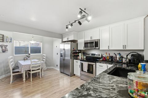 Tiny photo for 10071 S BINGHAM MINER CT, South Jordan, UT 84095 (MLS # 2135481)