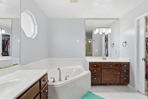 Tiny photo for 10071 S BINGHAM MINER CT, South Jordan, UT 84095 (MLS # 2135481)