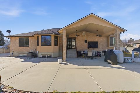 Tiny photo for 10071 S BINGHAM MINER CT, South Jordan, UT 84095 (MLS # 2135481)