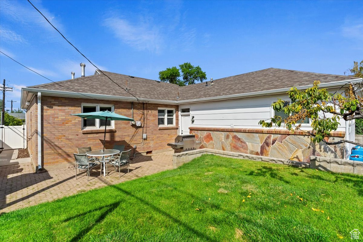 CRESTHOMES ADDITION - Residential