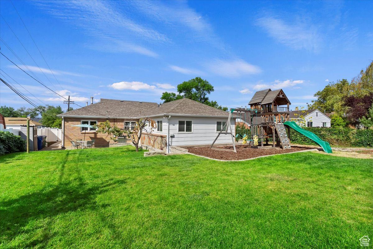 CRESTHOMES ADDITION - Residential
