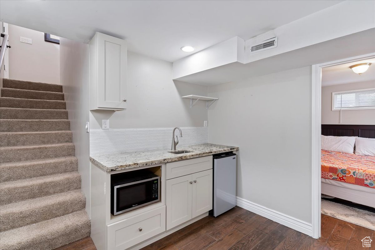 CRESTHOMES ADDITION - Residential