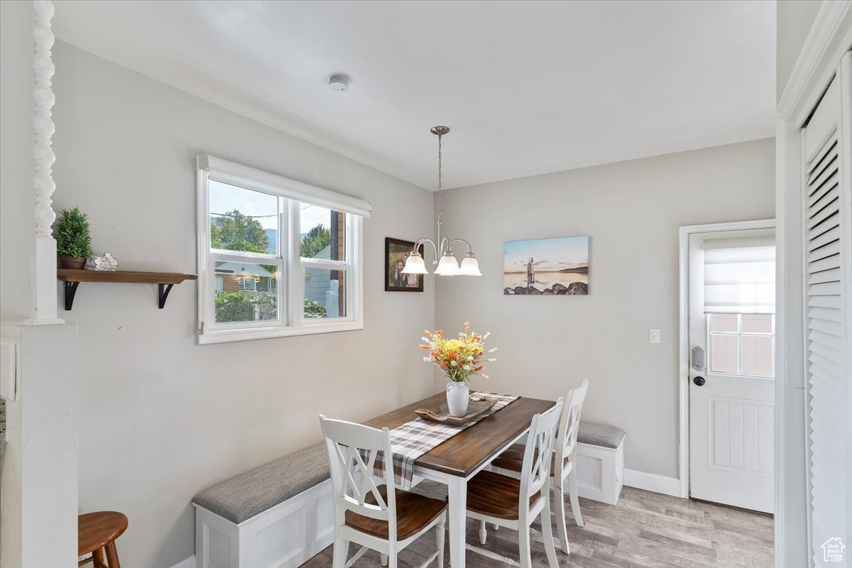 CRESTHOMES ADDITION - Residential