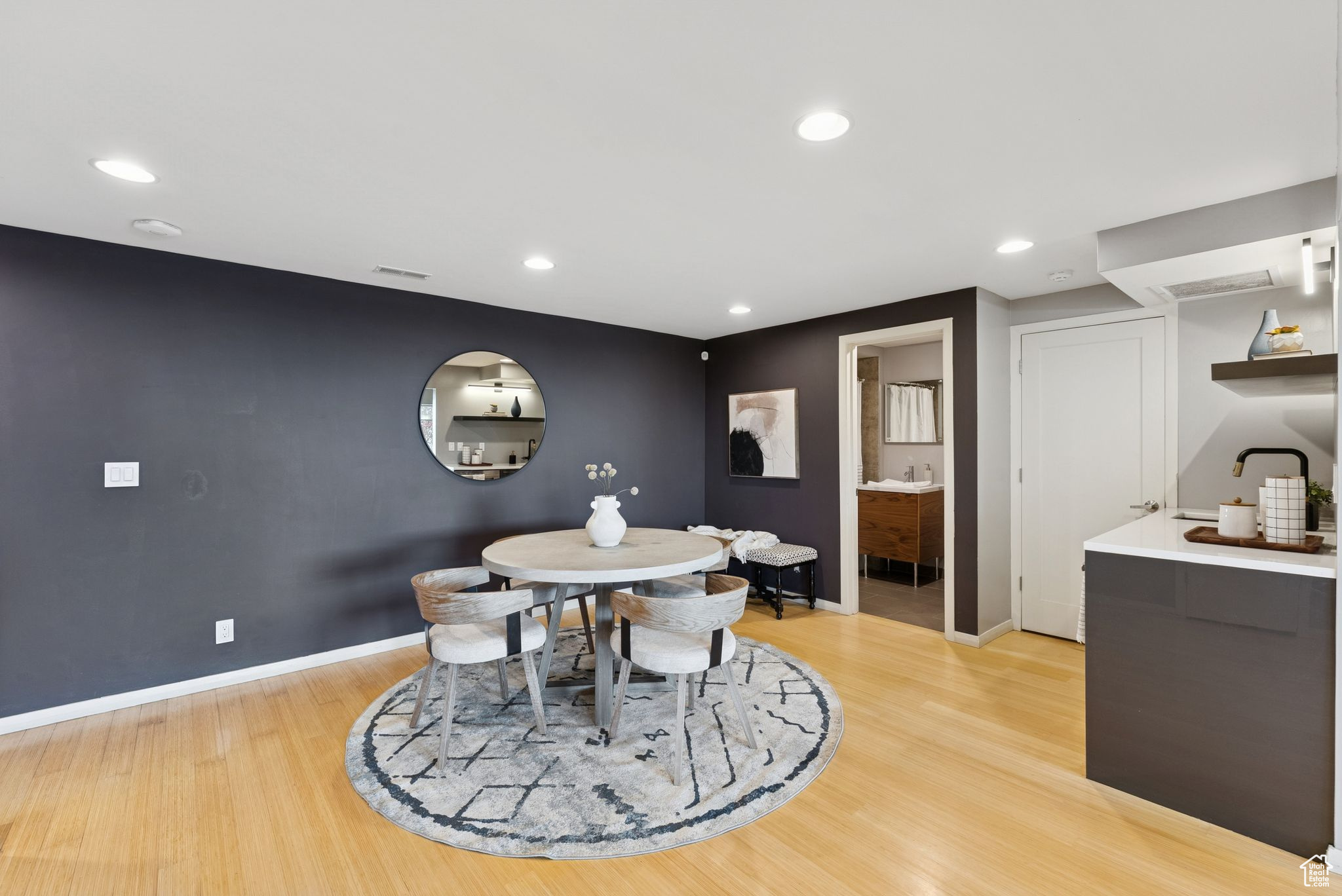 CAPITAL CREST CONDOMINIUMS - Residential