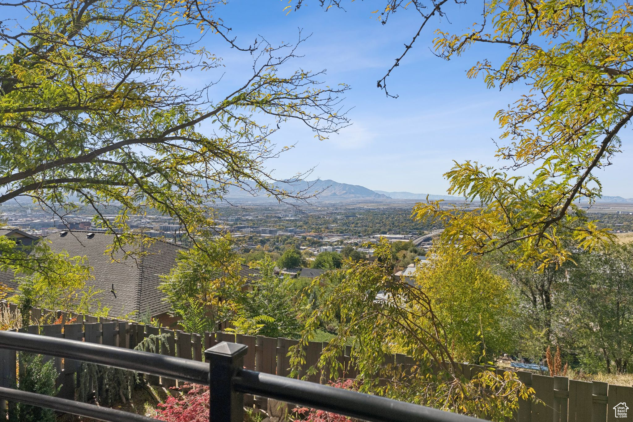 CAPITAL CREST CONDOMINIUMS - Residential