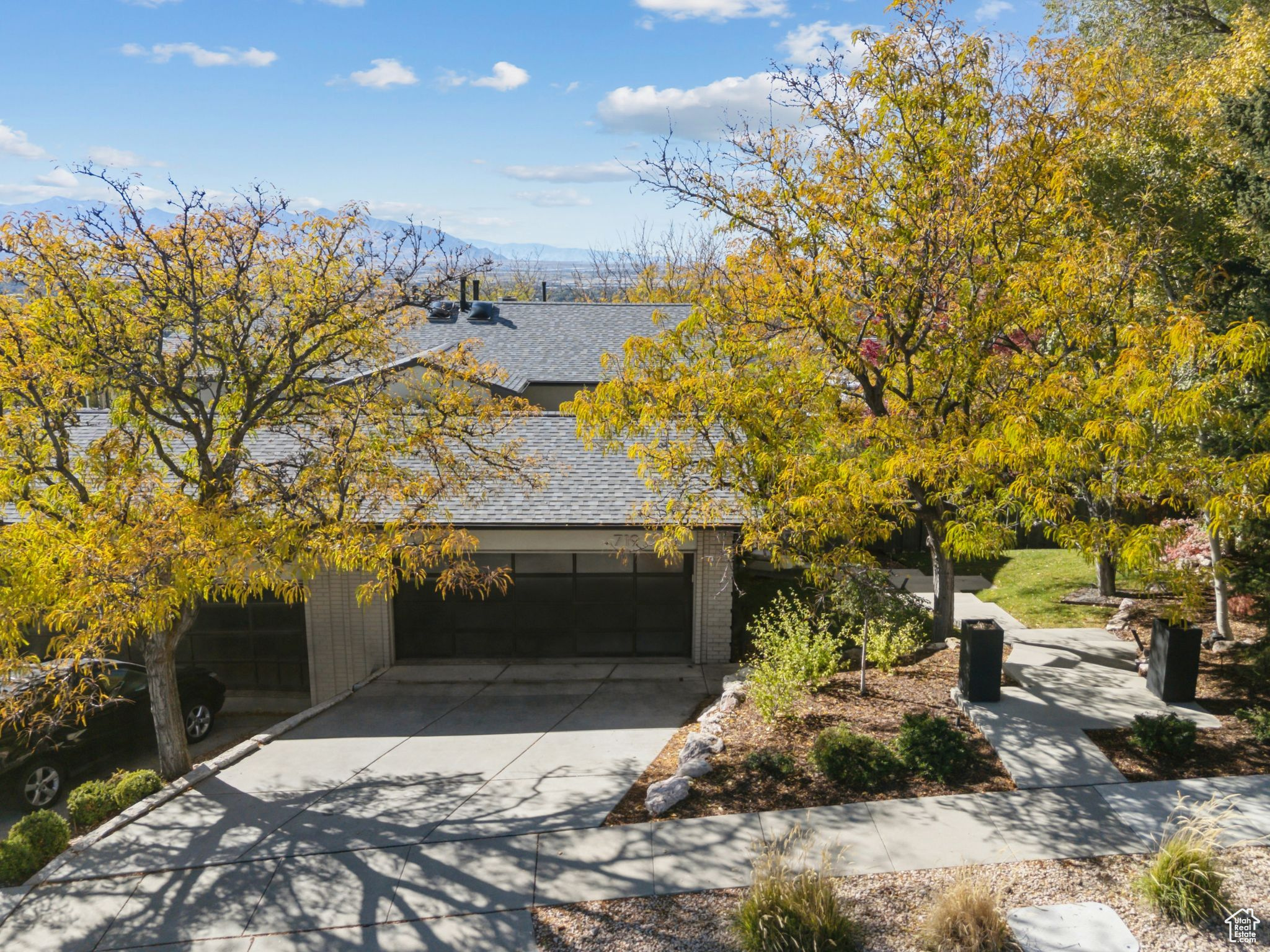 CAPITAL CREST CONDOMINIUMS - Residential