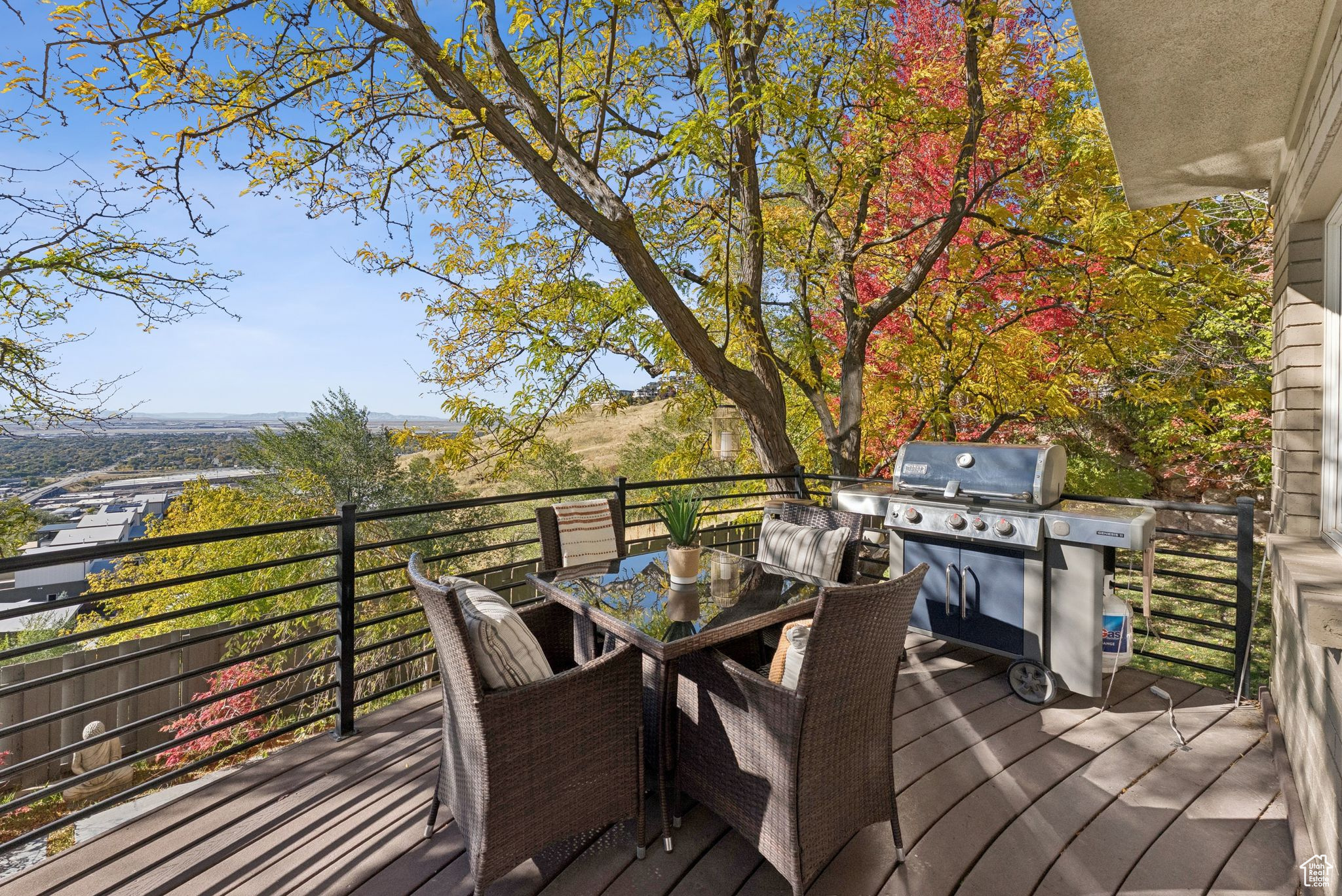 CAPITAL CREST CONDOMINIUMS - Residential