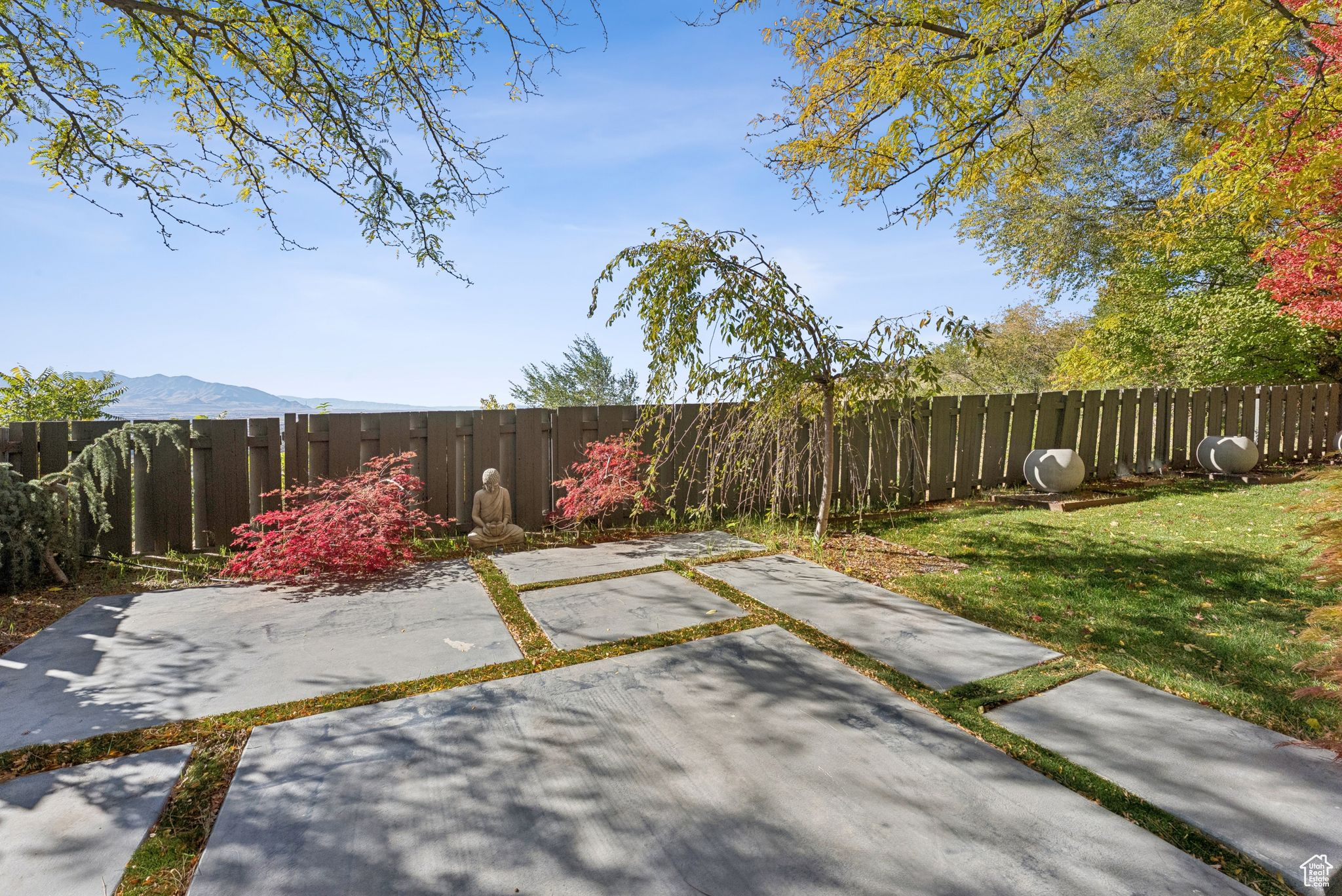 CAPITAL CREST CONDOMINIUMS - Residential