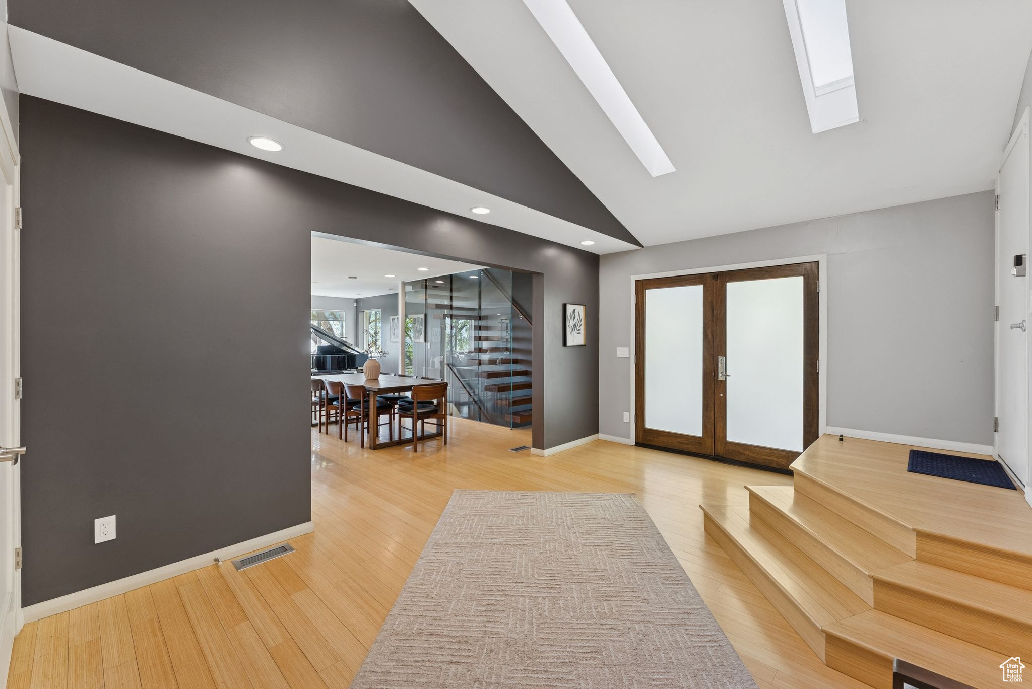 CAPITAL CREST CONDOMINIUMS - Residential