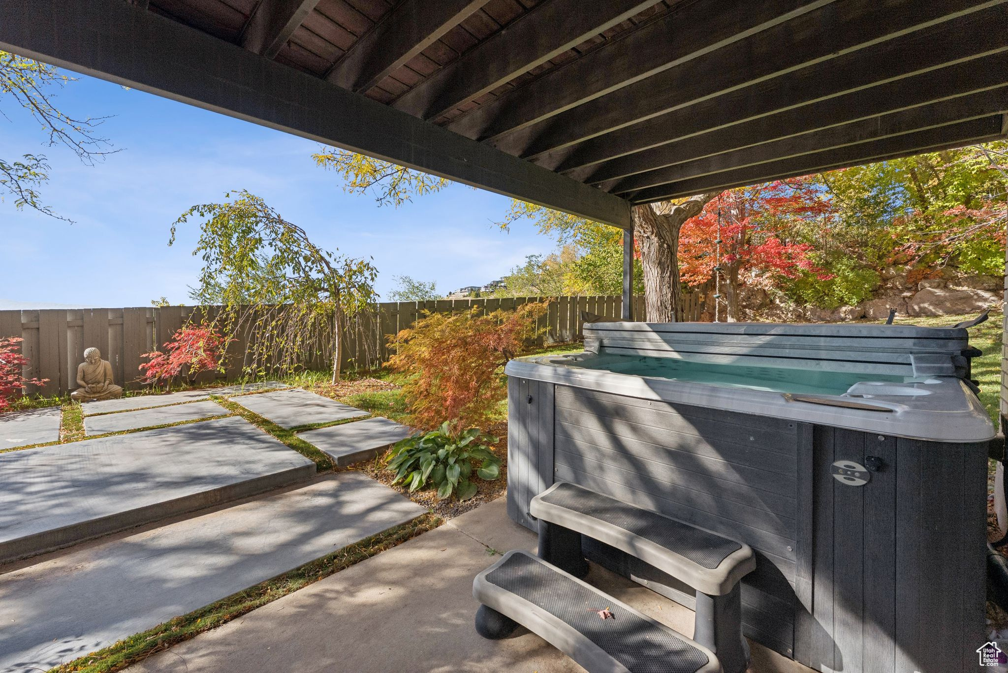 CAPITAL CREST CONDOMINIUMS - Residential