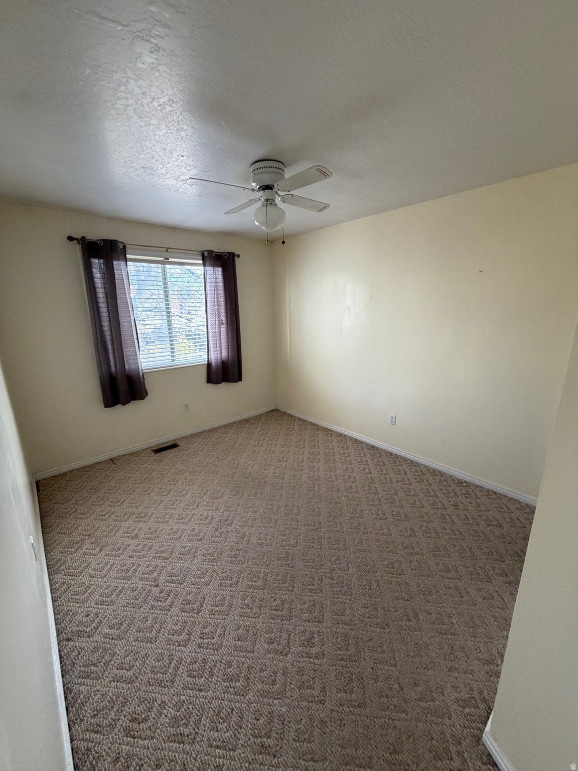 MOUNTAIN MEADOW - Residential