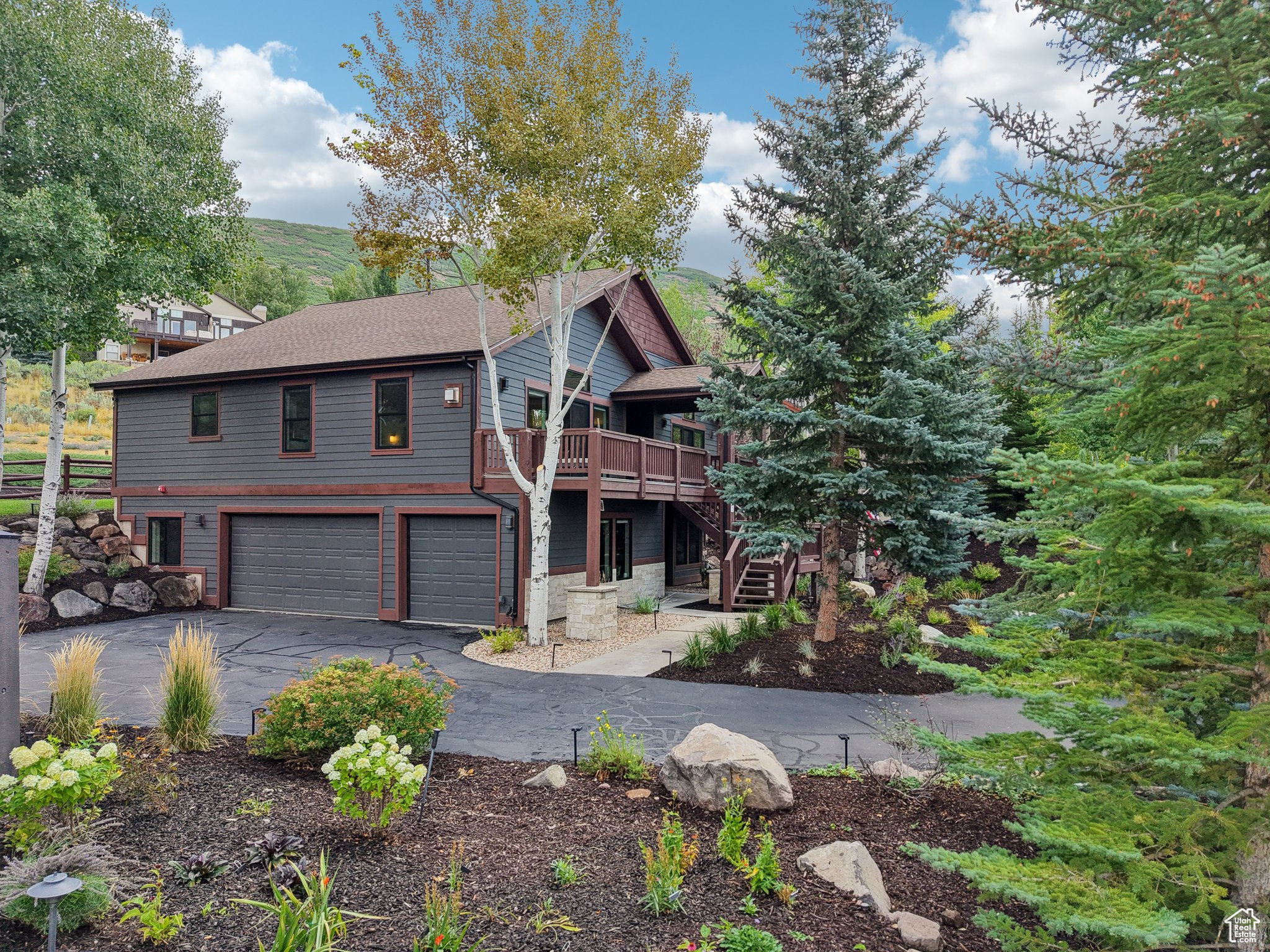 DEER MOUNTAIN RESORT - Residential