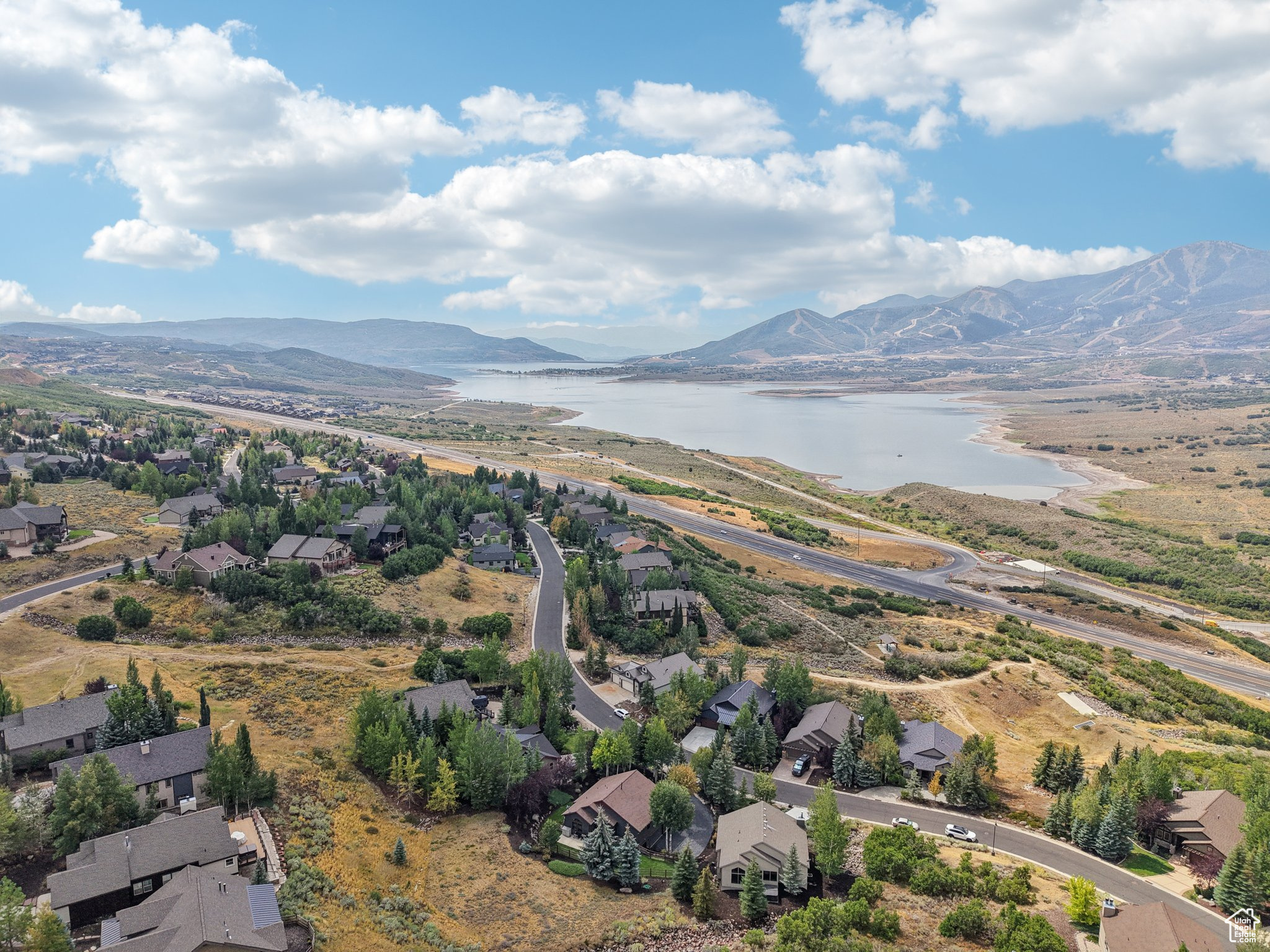 DEER MOUNTAIN RESORT - Residential