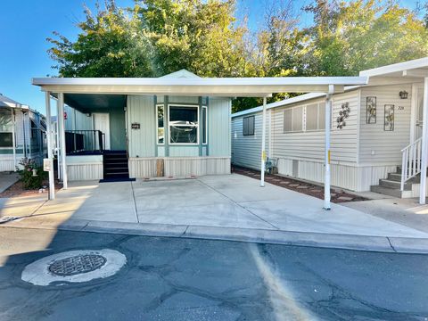 Photo of 1160 E TELEGRAPH #227, Washington, UT 84780 (MLS # 2095586)