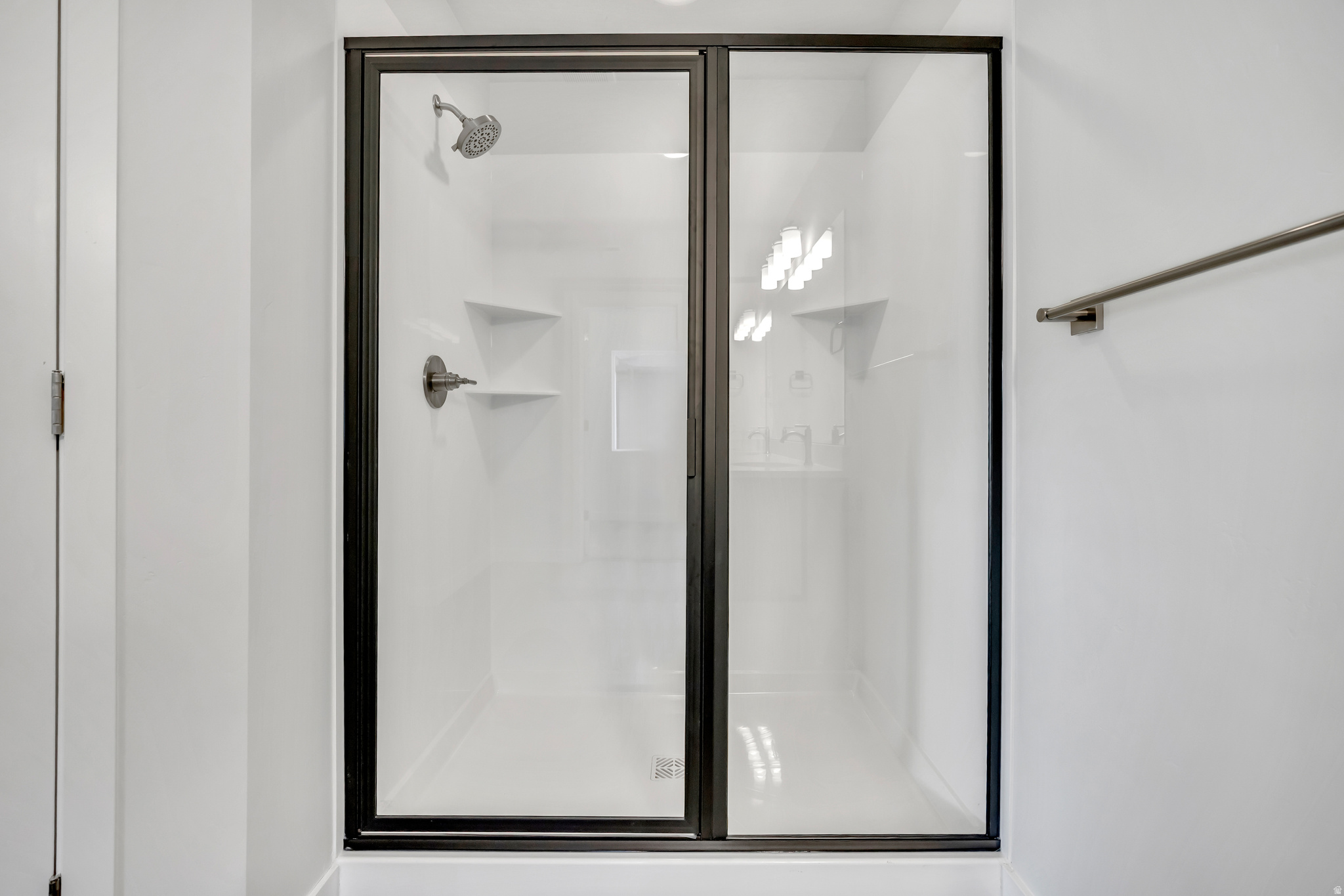 MEADOWBROOK - Residential