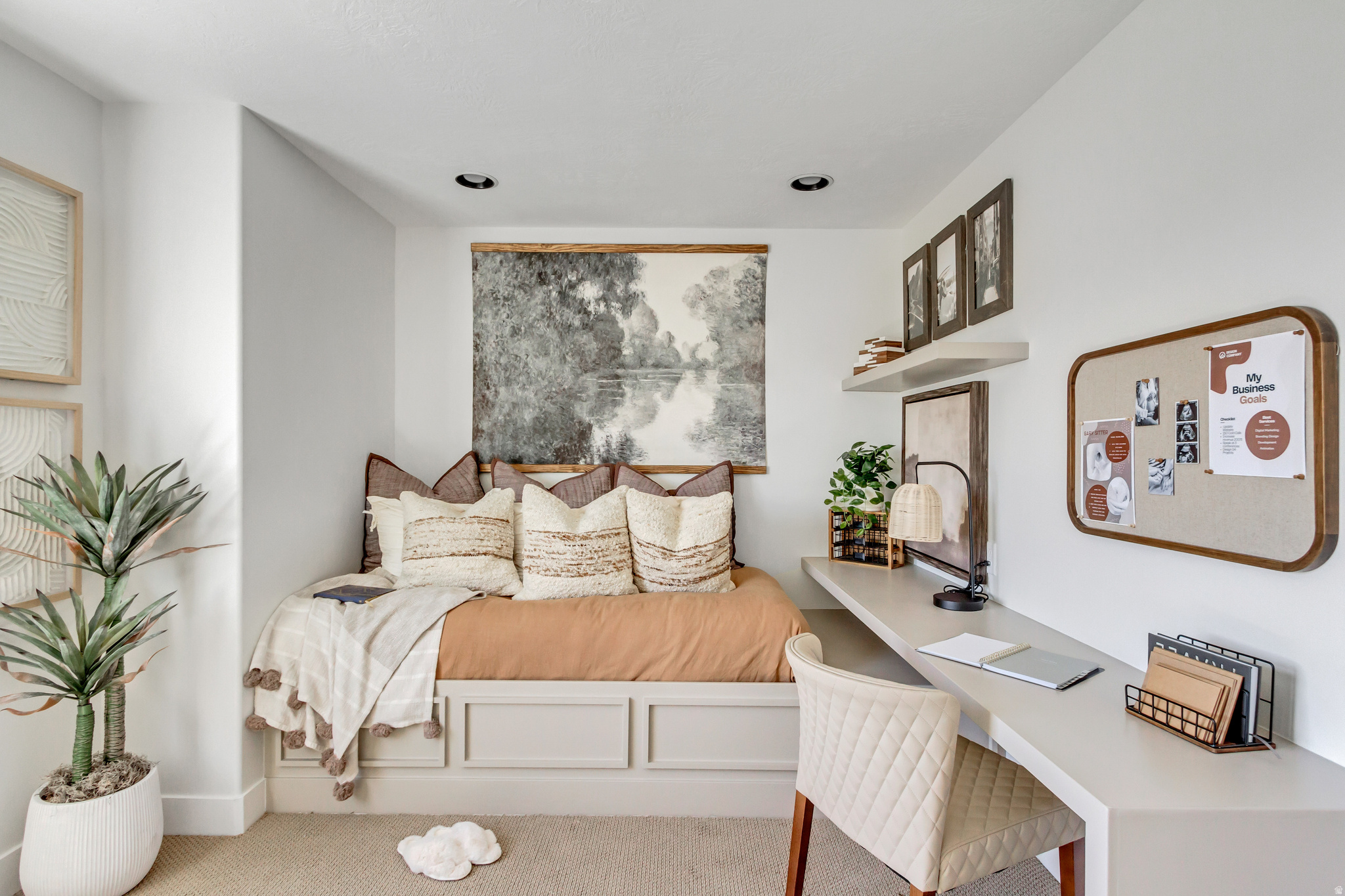 MEADOWBROOK - Residential