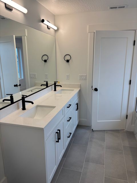 Tiny photo for 603 N HAVEN DR #260, Mapleton, UT 84664 (MLS # 2129413)