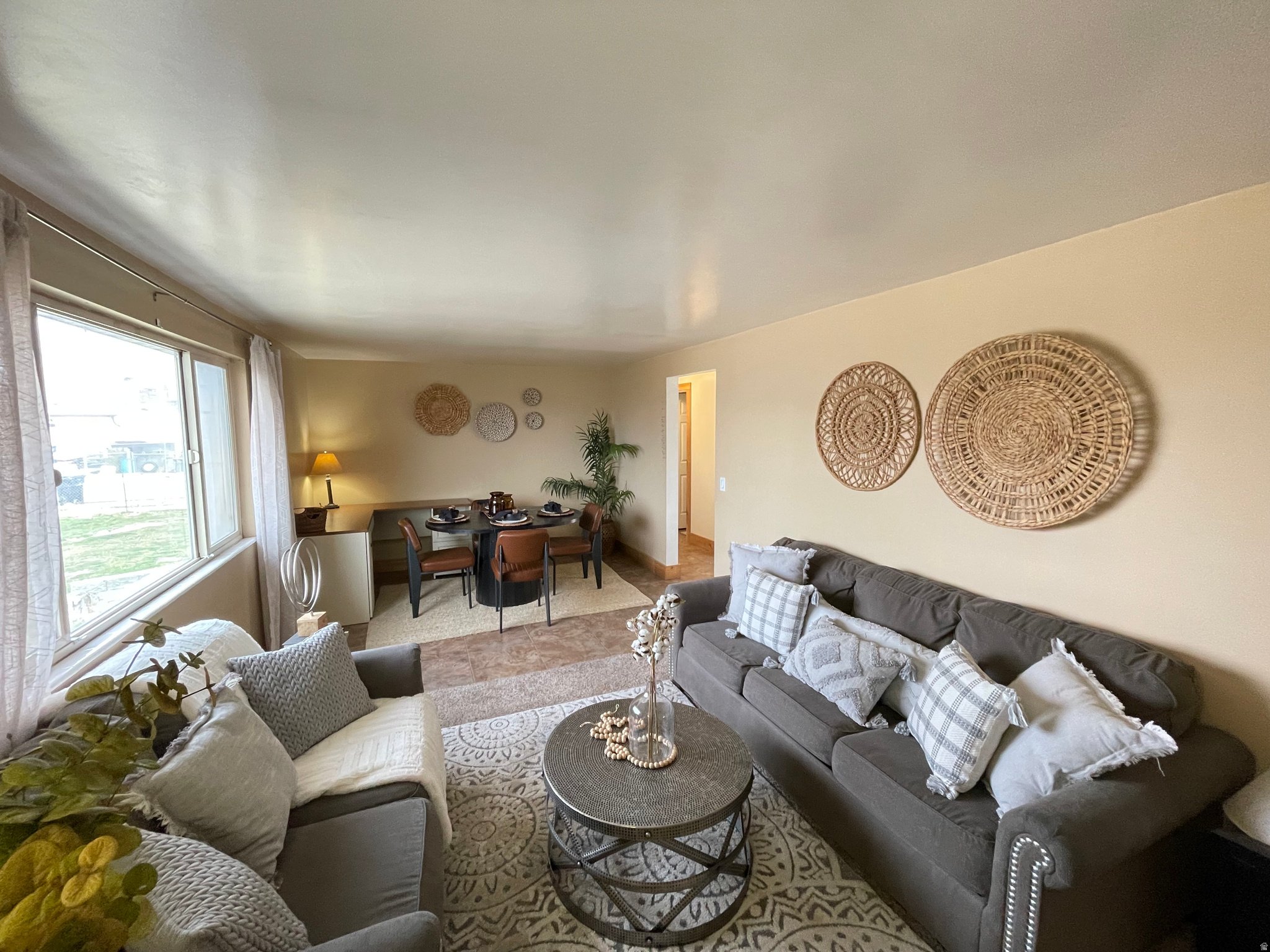 WHITE CITY - Residential