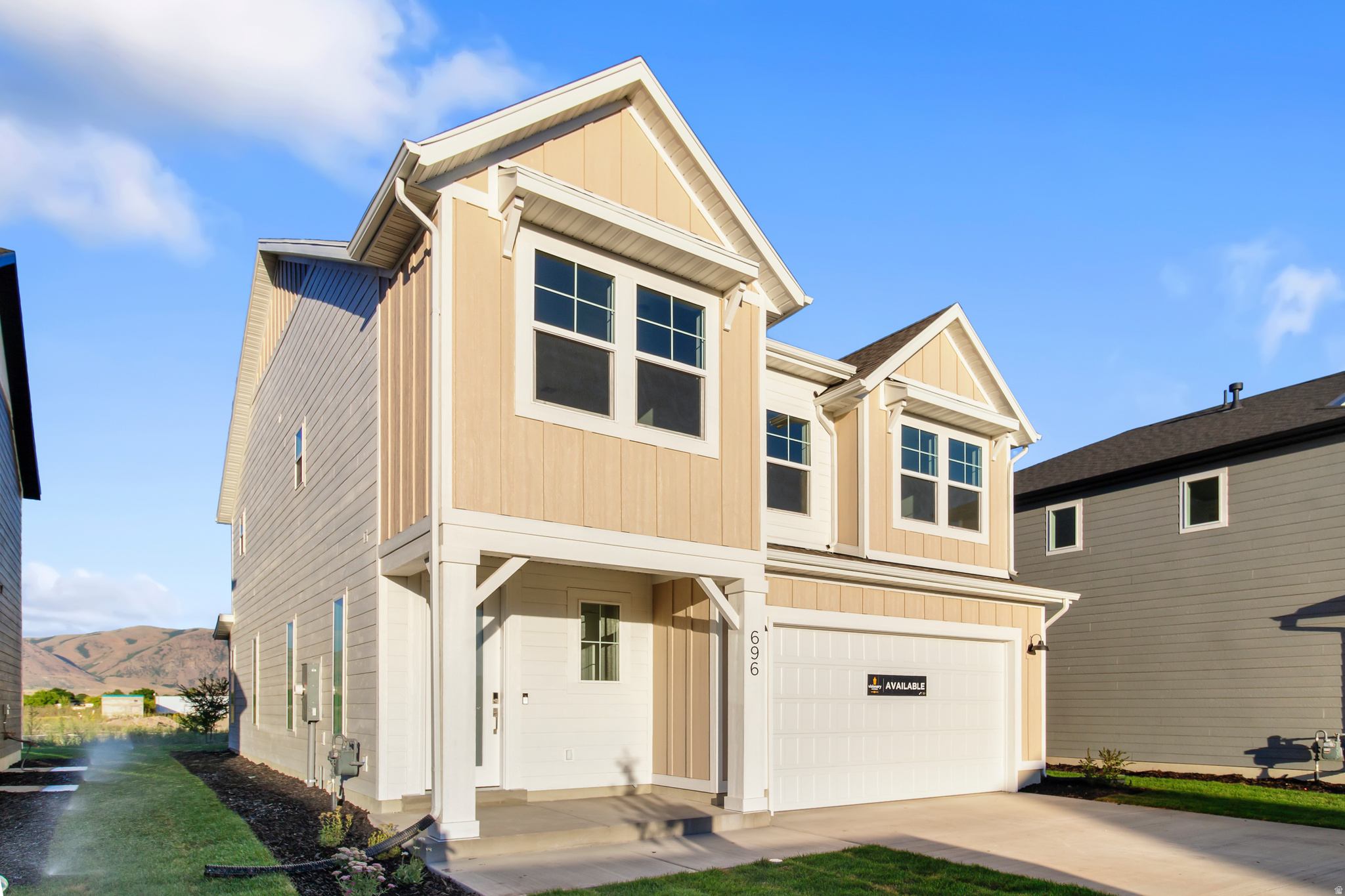 ENVISION ESTATES - Residential
